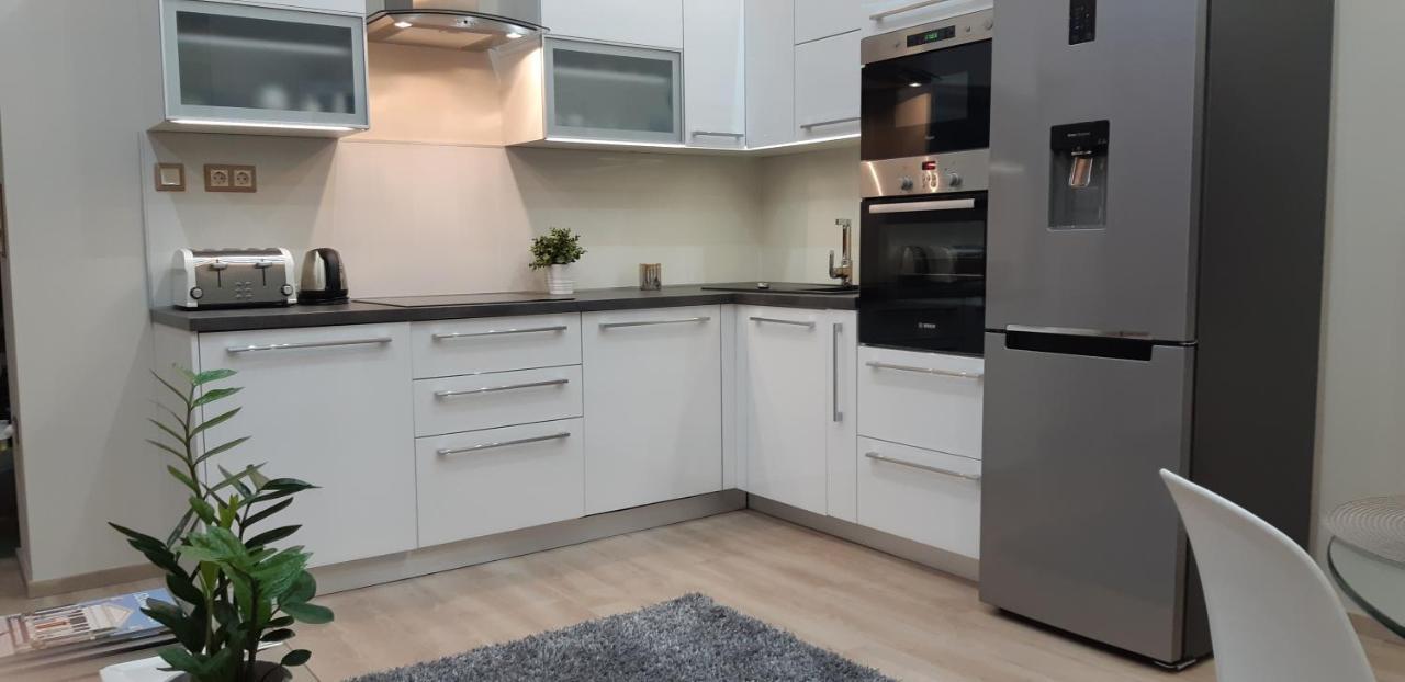 Modern, Quiet & Cozy Apartment In The Middle Of Downtown Near Danube At Fashion Street Budapeşte Dış mekan fotoğraf