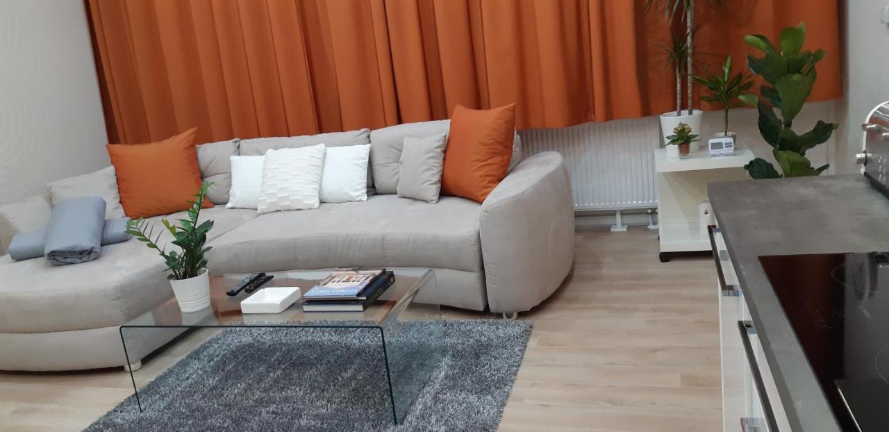 Modern, Quiet & Cozy Apartment In The Middle Of Downtown Near Danube At Fashion Street Budapeşte Dış mekan fotoğraf