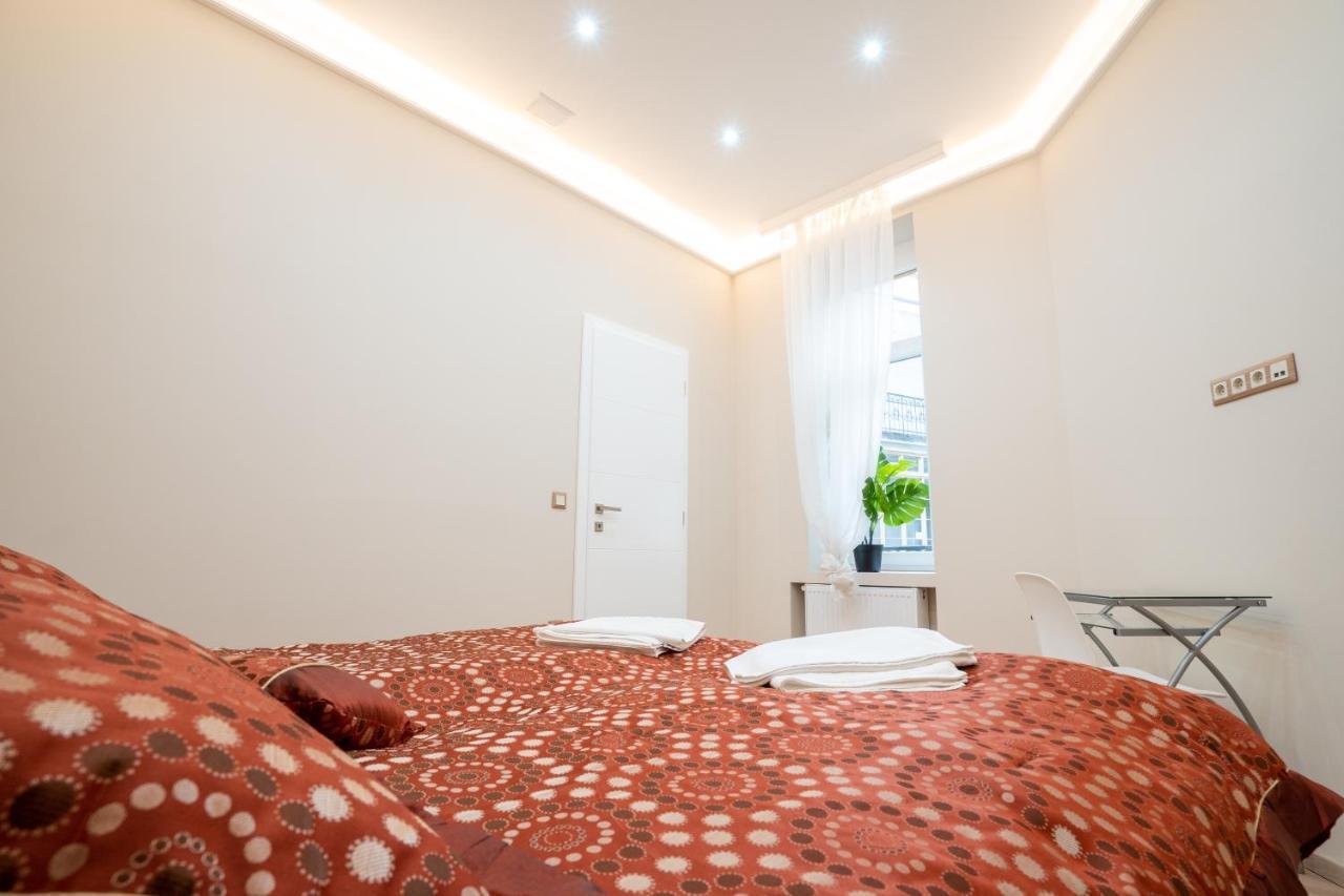 Modern, Quiet & Cozy Apartment In The Middle Of Downtown Near Danube At Fashion Street Budapeşte Dış mekan fotoğraf