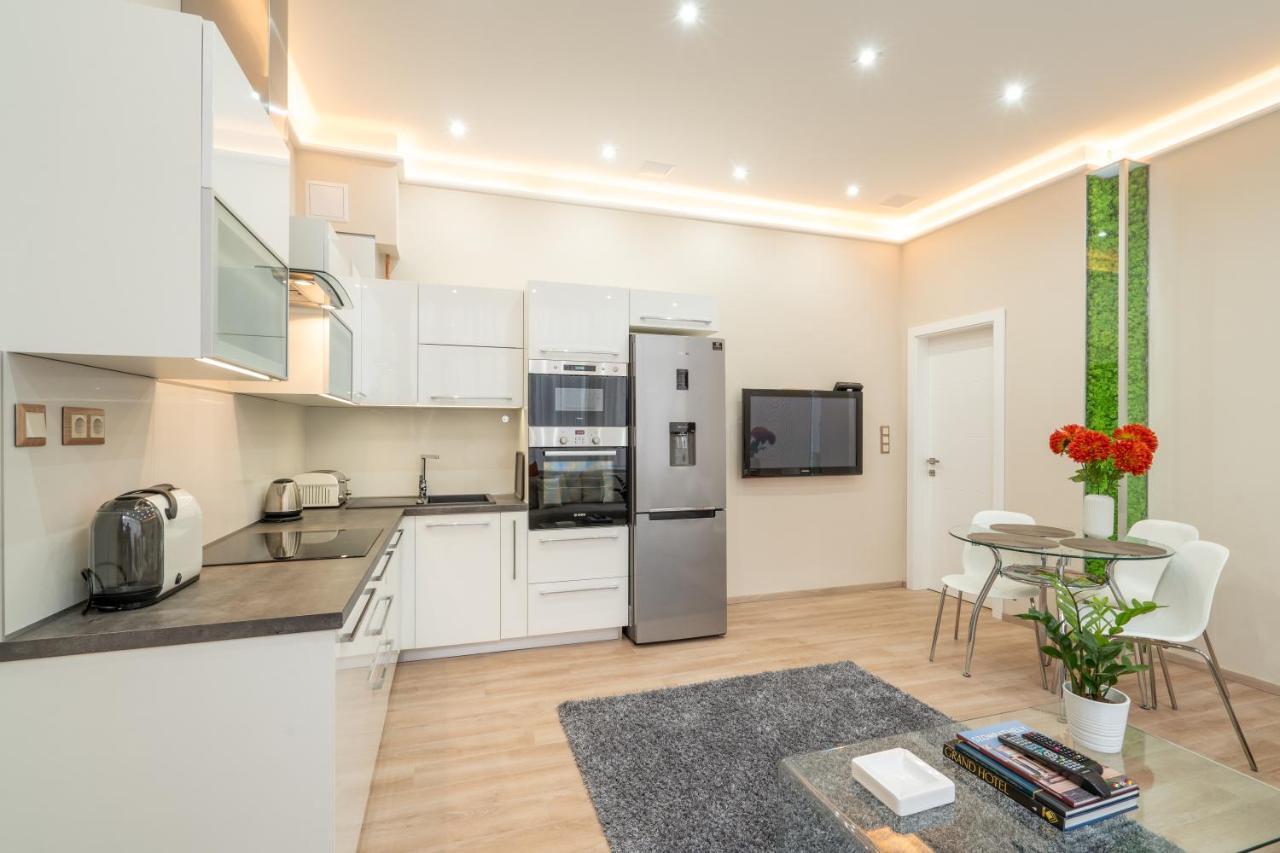 Modern, Quiet & Cozy Apartment In The Middle Of Downtown Near Danube At Fashion Street Budapeşte Dış mekan fotoğraf